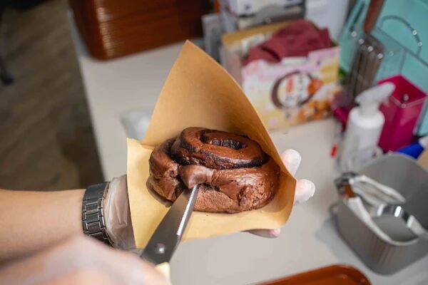 ▲▼台中北區美食推薦「包囍饅頭台中漢口店」，必吃饅頭尬手切冰、和牛化身肉包！（圖／部落客美熊提供）