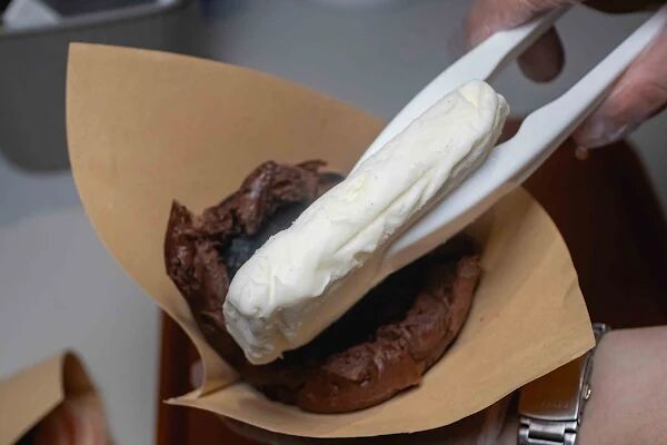 ▲▼台中北區美食推薦「包囍饅頭台中漢口店」，必吃饅頭尬手切冰、和牛化身肉包！（圖／部落客美熊提供）