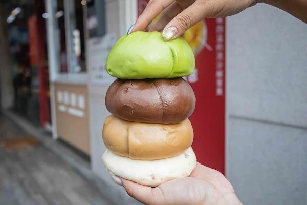 ▲▼台中北區美食推薦「包囍饅頭台中漢口店」，必吃饅頭尬手切冰、和牛化身肉包！（圖／部落客美熊提供）