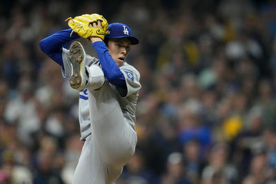 不斷更新／大谷翔平二壘安打道奇滿壘「中計」　佐佐木朗希來了