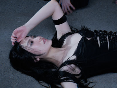 孫盛希暗黑芭蕾舞「辣炸雙球」！　浴火重生辣洩性感極限