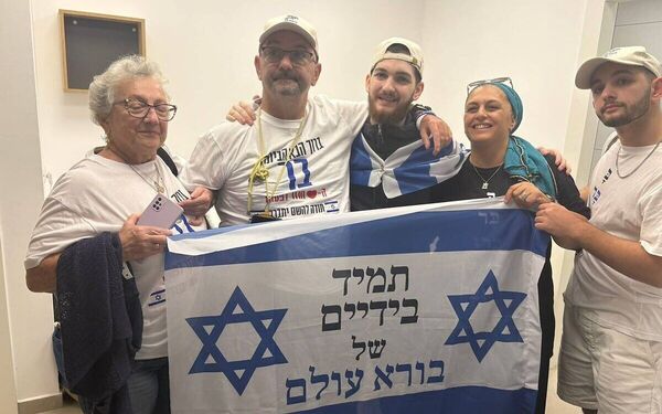 ▲▼             。（圖／翻攝自Hostages and Missing Families Forum）