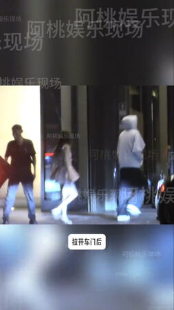 ▲▼拍BL劇爆紅！21歲劉軒丞「帶粉裙女生回酒店」。（圖／翻攝自微博）