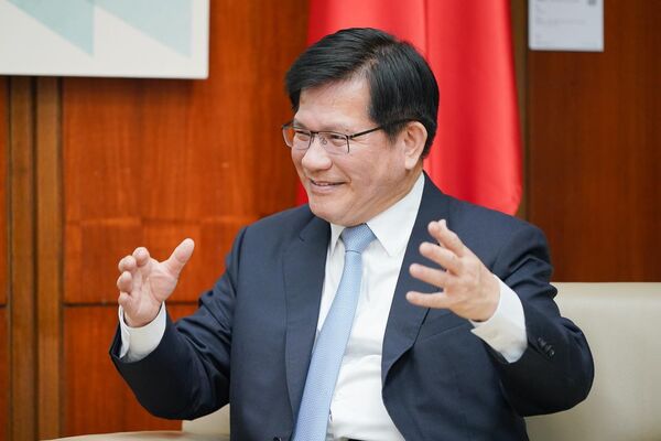 ▲▼外交部長林佳龍接見新任德國在台協會處長狄嘉信（Karsten Tietz）。（圖／翻攝自Facebook／林佳龍）