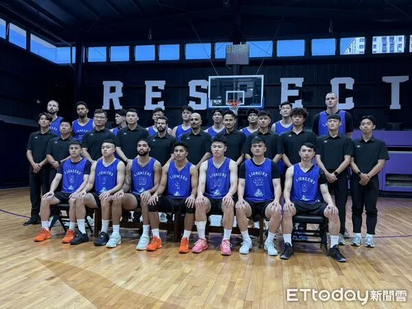 ▲攻城獅梁瀚、高國豪、劉丞勳、張樹人。（圖／記者杜奕君攝）