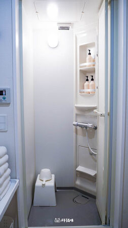 ▲▼日本沖繩青之洞窟附近住宿首選「JV沖繩民泊」，10人包棟，自助入住中文溝通零障礙！（圖／部落客胖貓提供）