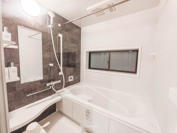 ▲▼日本沖繩青之洞窟附近住宿首選「JV沖繩民泊」，10人包棟，自助入住中文溝通零障礙！（圖／部落客胖貓提供）