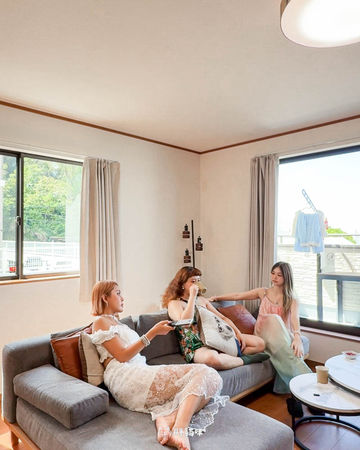 ▲▼日本沖繩青之洞窟附近住宿首選「JV沖繩民泊」，10人包棟，自助入住中文溝通零障礙！（圖／部落客胖貓提供）