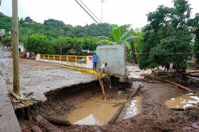 墨西哥暴雨釀災！至少64死、65人失蹤　慘況曝光