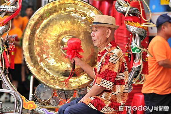 ▲基隆得意堂慶田都元帥聖誕 邱佩琳親臨關心文化傳承。（圖／記者郭世賢翻攝）