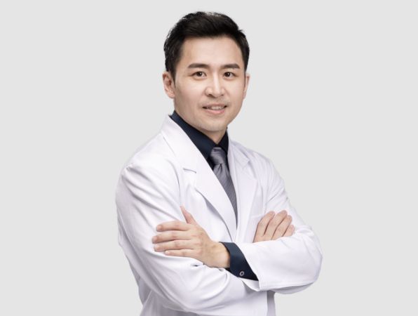 ▲▼高雄初日診所院長李唐越醫師（圖／初日診所提供）