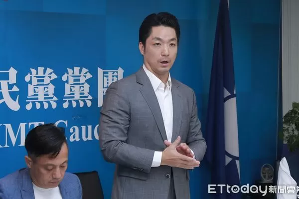 ▲▼蔣萬安向國民黨黨團說明重大議法案。（圖／記者周宸亘攝）