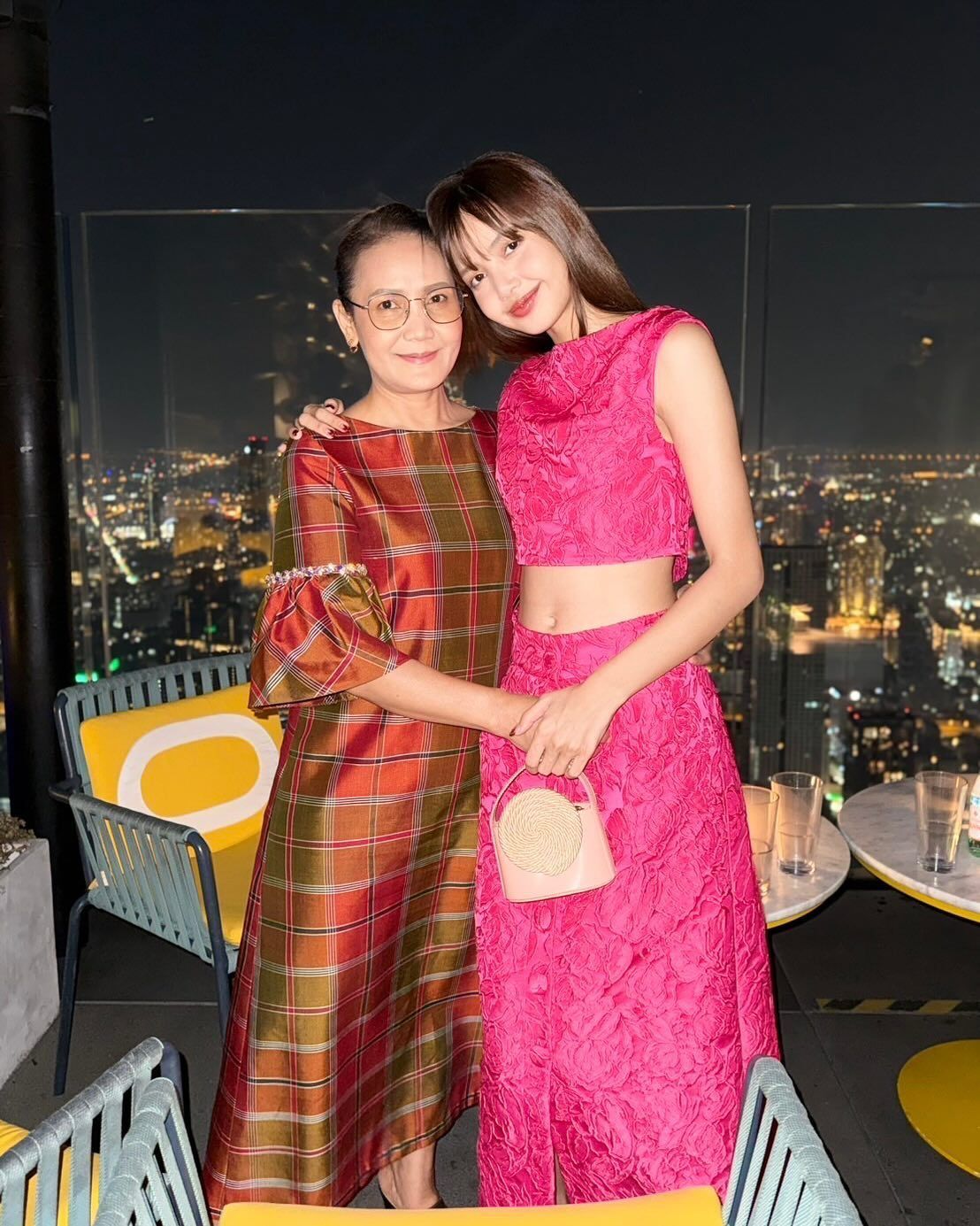 ▲▼ BVLGARI Bag           。（圖/ 翻攝IG）