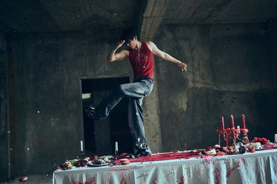 邱宇辰認了自願被扒光! 「被上銬大玩SM」激情畫面全外流