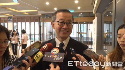 金價史詩級跳水　台銀「黃金王子」：短線回檔5、6成皆合理