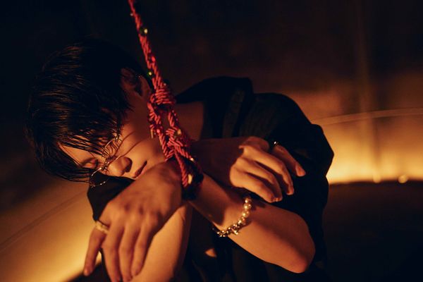 ▲▼ 邱宇辰大展魔鬼訓練操肌成果。（圖／百鴻揚娛樂提供）