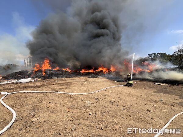 ▲▼新竹縣新豐鄉瑞興村崁頭7鄰今（15）日發生火警。（圖／記者楊永盛翻攝）