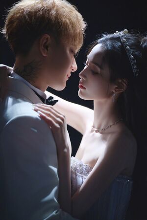 ▲▼黃子韜,徐藝洋。（圖／翻攝自微博／黃子韜）