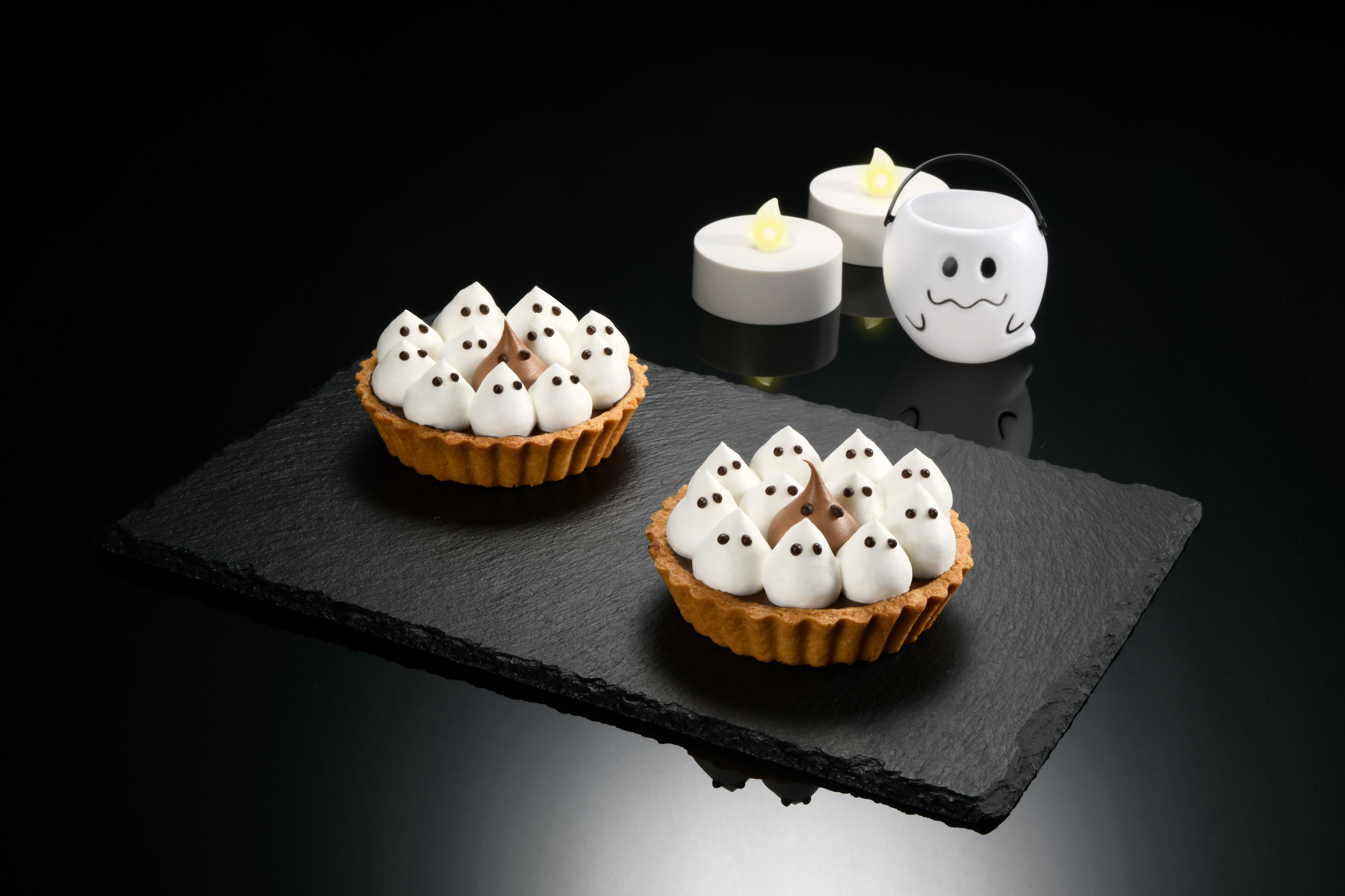 ▲亞尼克、85度C萬聖節蛋糕。（圖／各業者提供）