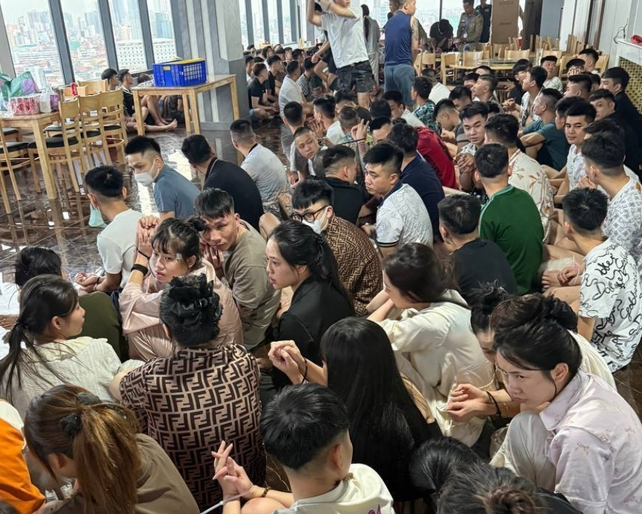 ▲▼ 台人也被捕！柬埔寨破詐騙園區逮3455人　75名幹部涉殺人等重罪 。（圖／翻攝自柬中日報）