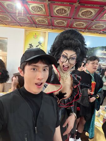 ▲皇后大辦桌盛況。（圖／Sunday Sisterhood ）