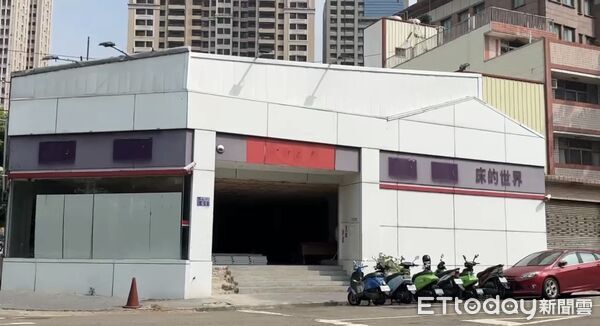 ▲▼ 惠中路床的世界            。（圖／記者陳筱惠攝）