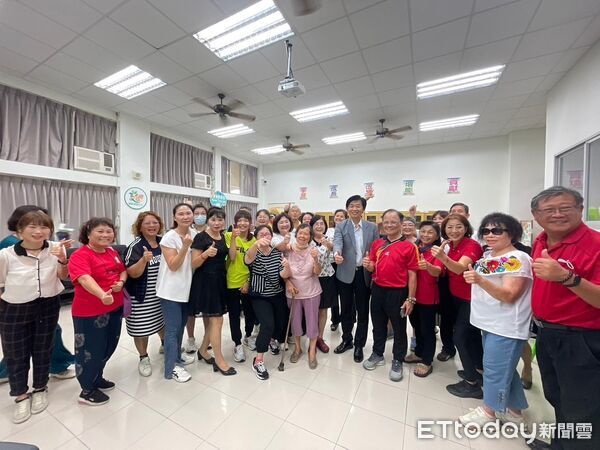▲台南市推動樂齡教育成效卓著，榮獲教育部2025年度訪評「特優」肯定。（記者林東良翻攝，下同）