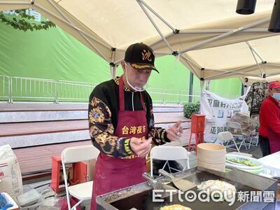 他赴陸賣蚵仔煎26年！走遍3百多座城市　兩岸社團交流節賣台小吃