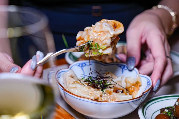 ▲▼Petit Petit Bar 沛提沛提台中酒吧－寵物友善。（圖／部落客混血珊莎的奇幻旅程授權提供）