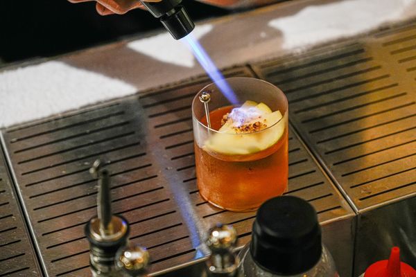 ▲▼Petit Petit Bar 沛提沛提台中酒吧－寵物友善。（圖／部落客混血珊莎的奇幻旅程授權提供）