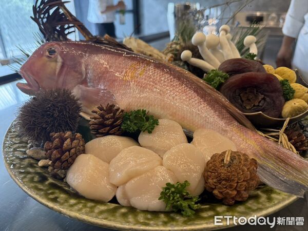 ▲▼  「初物 鐵板燒鍋物」秋˙冬季菜單搶先看        。（圖／記者翁伊森攝）