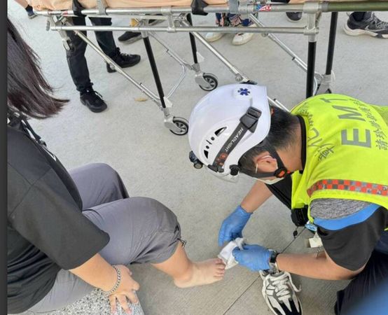 ▲國中少女到八卦山天空遊戲場玩溜滑梯骨折住院開刀。（圖／民眾提供）