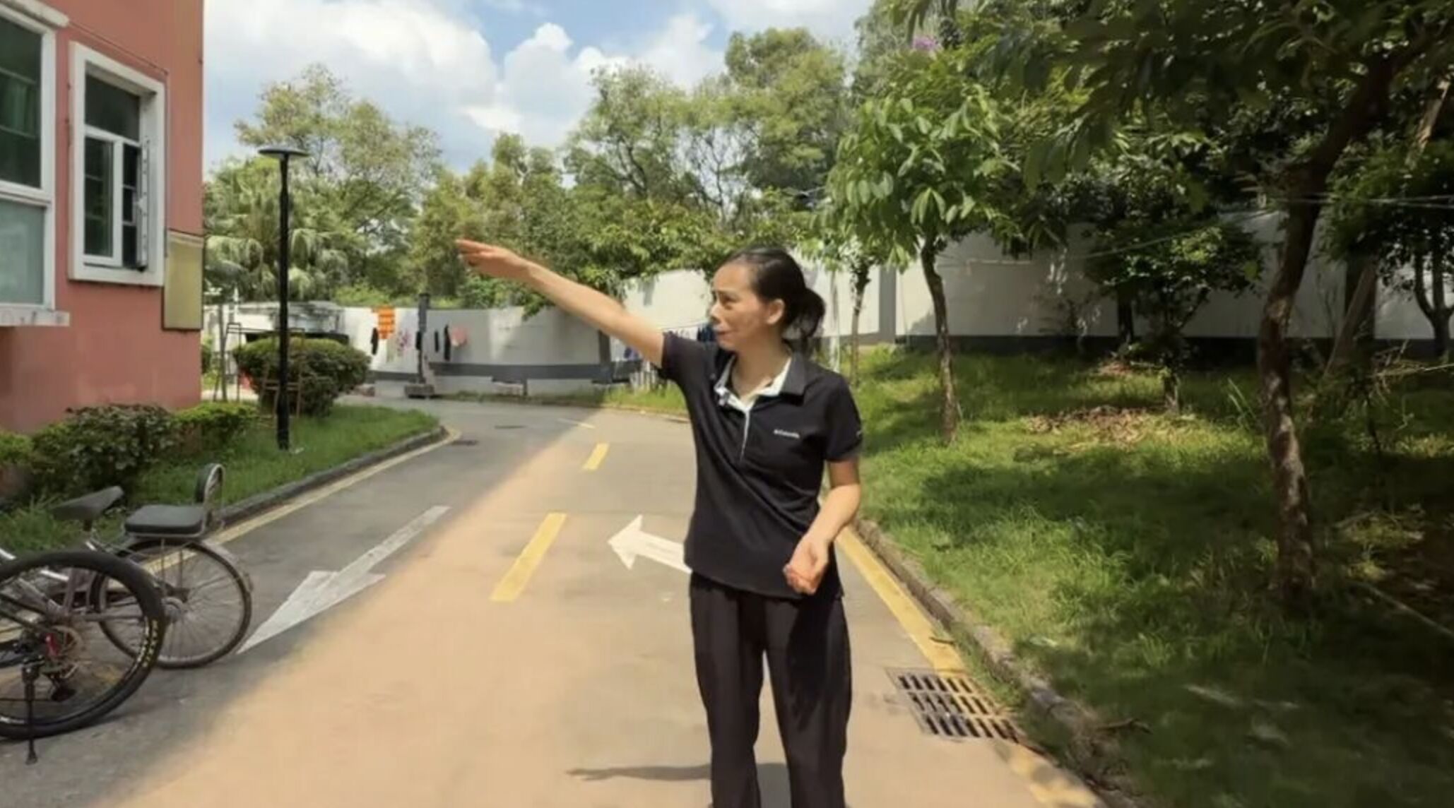 ▲被害少女母親訴說少年犯案經過。（圖／翻攝瀟湘晨報）