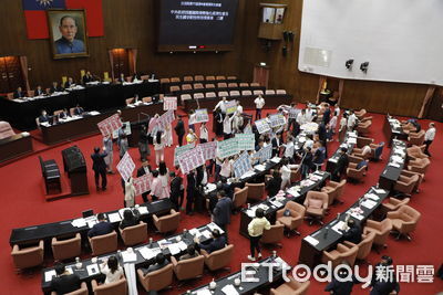 立委審議軍購預算 不可放水!