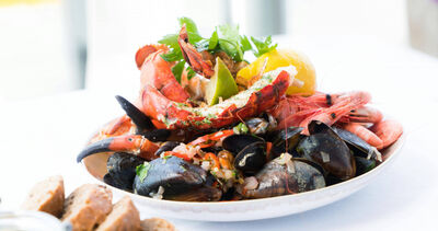 一堆人誤會隔夜菜了！專家點名「這4類食物」放一晚細菌暴增