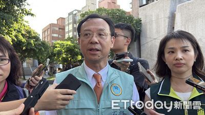 加熱菸上架首日即下架！石崇良喊追業者責任：送審樣本與出廠不同