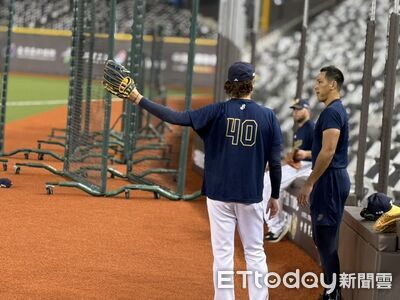 王建民親揭黃博多遭割愛原因 鄭浩均將與3洋投扛輪值