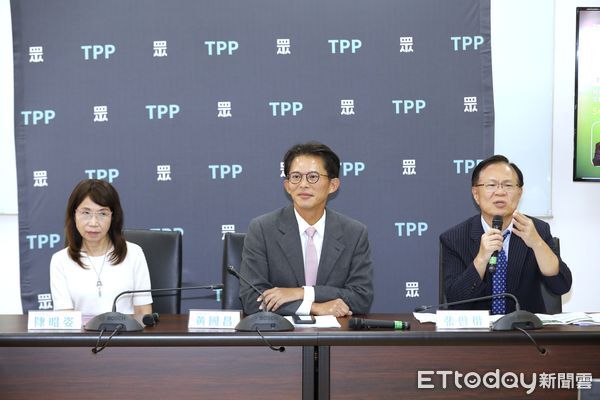 ▲▼民眾黨立院黨團召開記者會，台灣民眾黨立院黨團總召黃國昌、副總召張啓楷、幹事長陳昭姿出席。（圖／記者湯興漢攝）