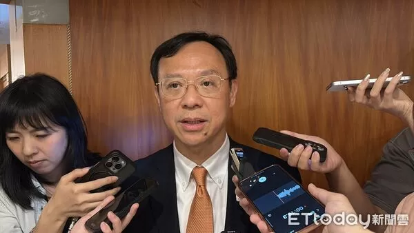 ▲▼衛福部長石崇良出席花蓮馬太鞍溪堰塞湖災害-醫療界賑災募款分享記者會。（圖／記者洪巧藍攝）