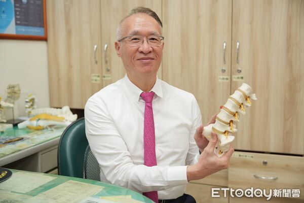 ▲▼  ［骨質疏鬆暗藏危機，高齡婦人背痛竟是多處脊椎骨折］   。（圖／聖馬爾定醫院提供）