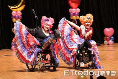 「有愛無礙」混障綜藝團基隆開演 謝國樑:讓城市更有溫度