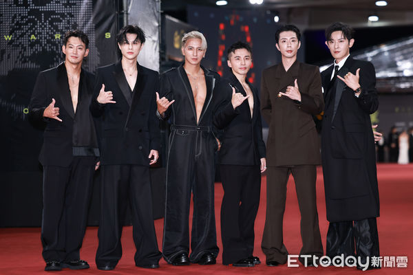 ▲▼2025金鐘獎節目紅毯-敖犬【莊濠全】、小煜【楊奇煜】、威廉【廖亦崟】、阿緯【劉峻緯】、小杰【廖允杰】、王子【邱勝翊】、朵拉 Dora【謝雨芝】。（圖／攝影中心攝）