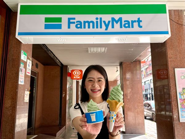 ▲▼全家「香菜霜淇淋」擴大店舖販售。（圖／業者提供）