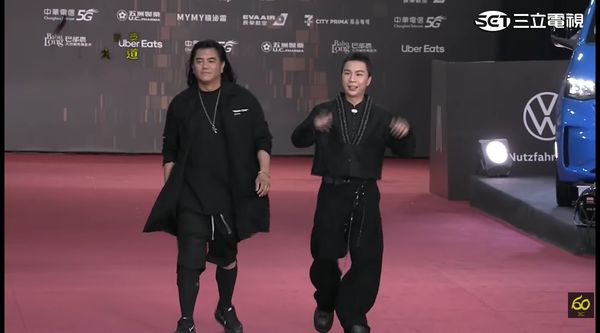 ▲金鐘獎《小姐不熙娣》，B2、派翠克（柳柏丞），綜藝節目主持人獎。（圖／翻攝自YouTube／金鐘獎 Golden Bell Awards）