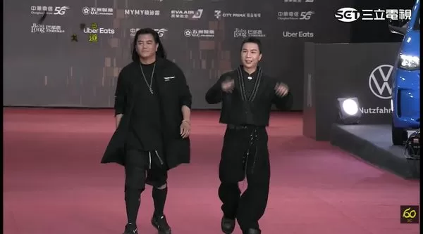 ▲金鐘獎《小姐不熙娣》，B2、派翠克（柳柏丞），綜藝節目主持人獎。（圖／翻攝自YouTube／金鐘獎 Golden Bell Awards）