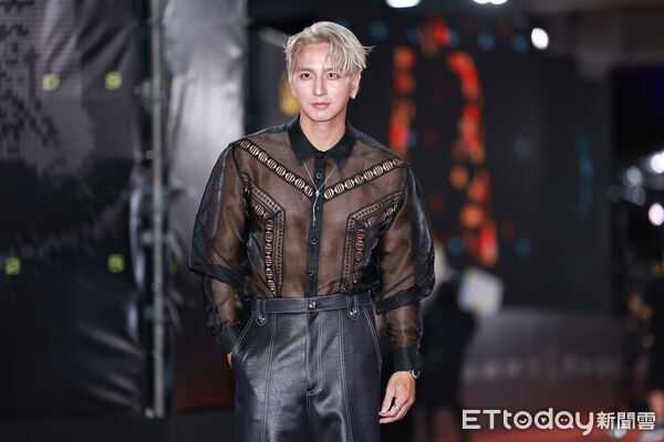 ▲▼2025金鐘獎節目紅毯-楊奇煜。（圖／攝影中心攝）