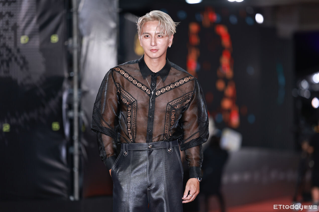 ▲▼2025金鐘獎節目紅毯-楊奇煜。（圖／攝影中心攝）