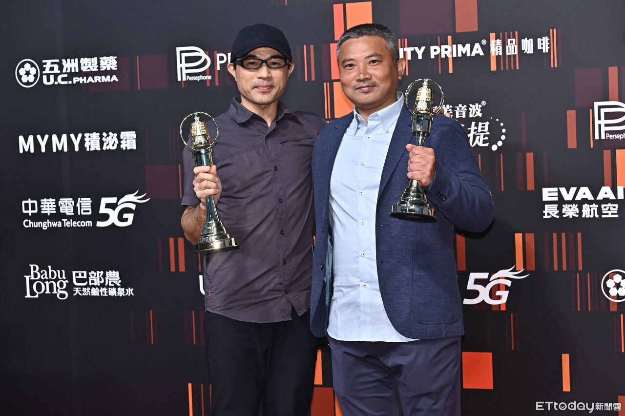 ▲第60屆金鐘獎節目類頒獎典禮，節目類攝影獎，張祥昱、楊家明/黑潮—流變中的台灣建築。（圖／記者林敬旻攝）