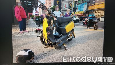 16歲少年慘死！微電車與汽車猛撞「被對折」　搶救1小時仍不治