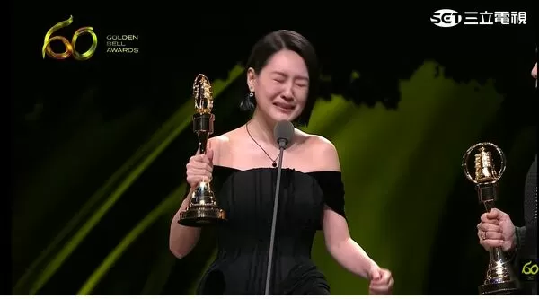 ▲金鐘獎綜藝節目主持人獎，小S【徐熙娣】、派翠克【柳柏丞】／小姐不熙娣。（圖／翻攝自YouTube／金鐘獎 Golden Bell Awards）